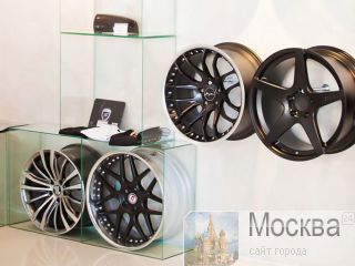    Mercedes-Benz, BMW, Porshce, Range Rover 