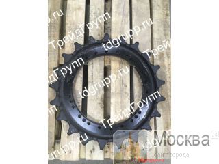81EM-10013   (sprocket) Hyundai R220LC-9A 
